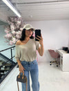 SHORT SLEEVE SOFT KNIT TOP