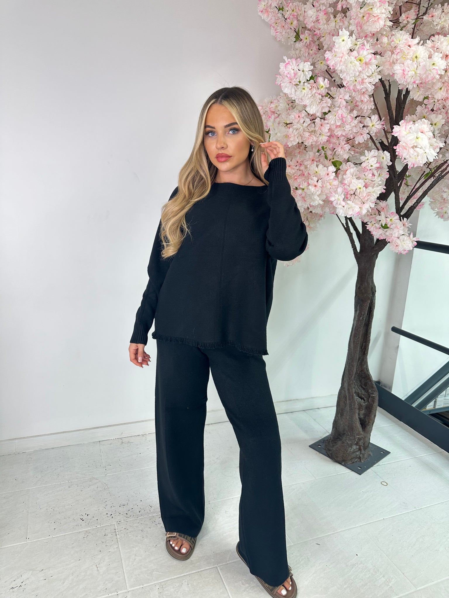 Wide leg fringe loungewear set - black – FB LONDON