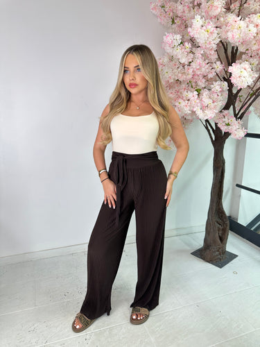 tie up pleated trousers - brown