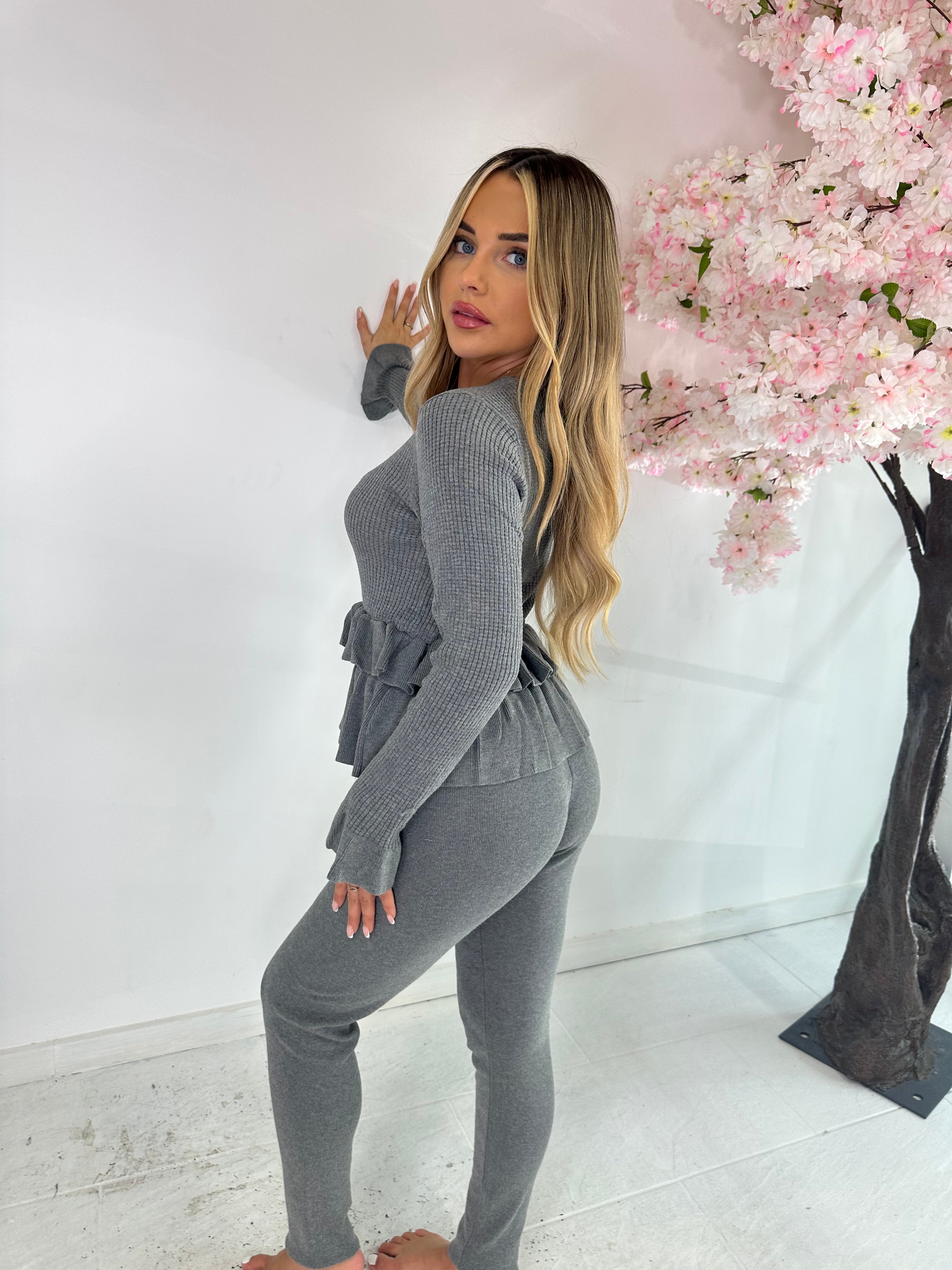 Mila frill loungewear set - grey