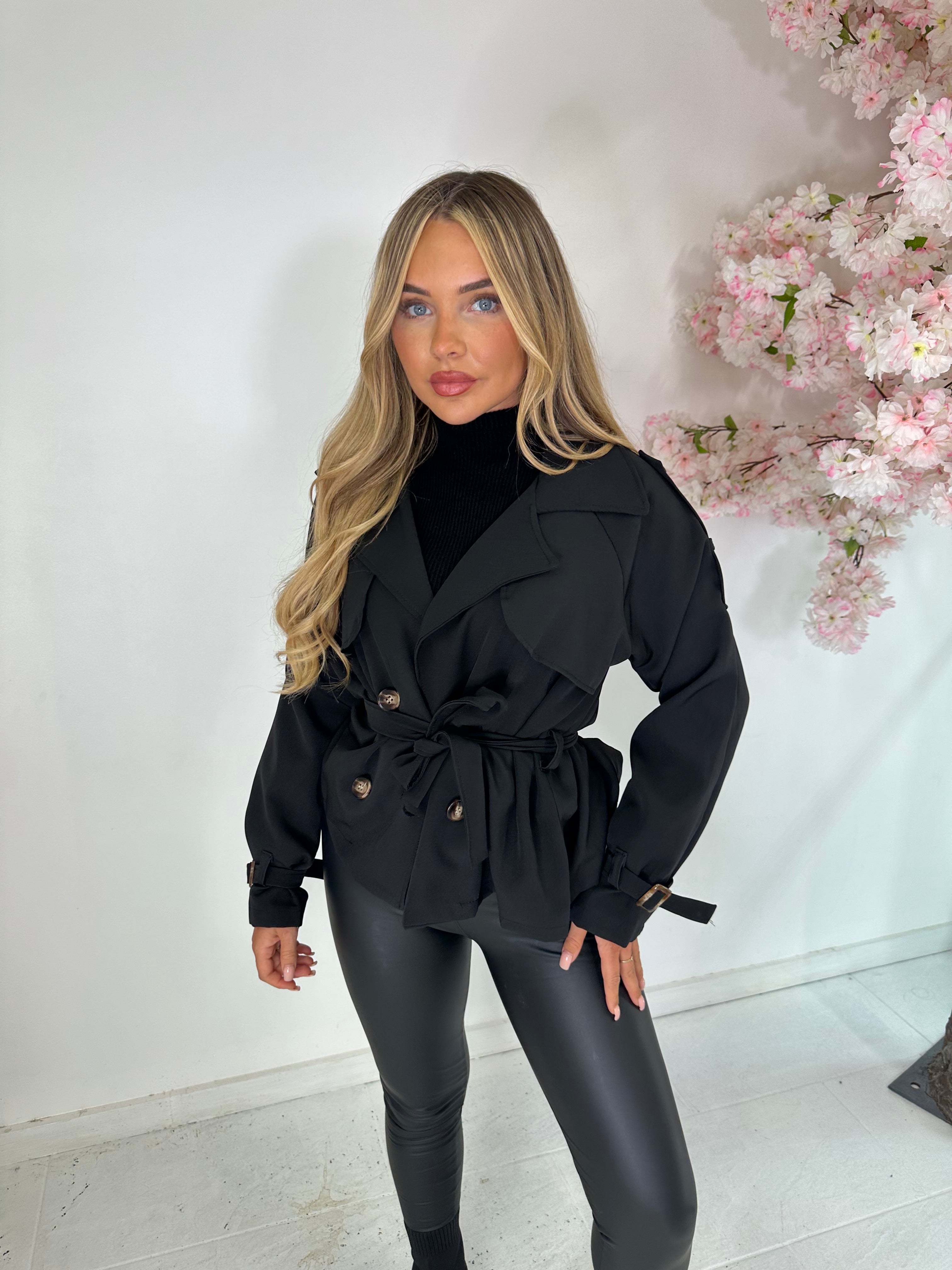 Short trench coat - black