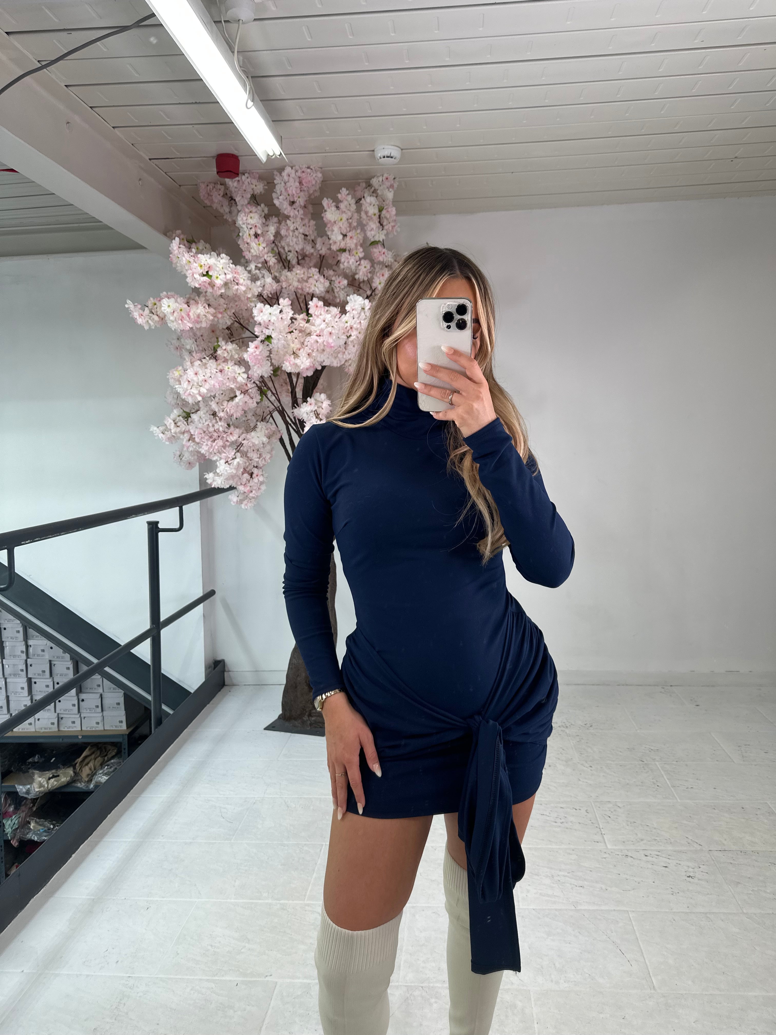 High neck knot dress - navy