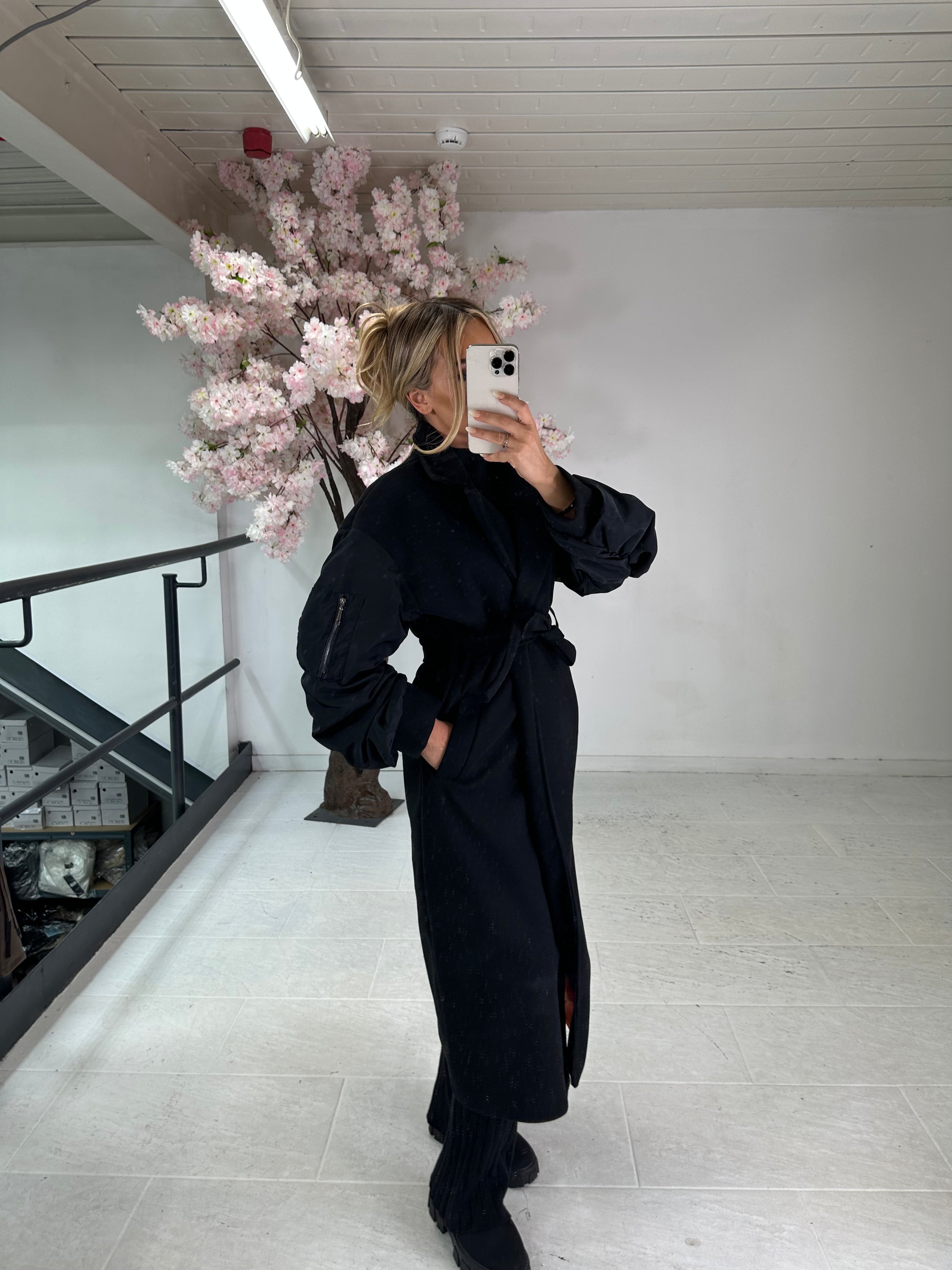 Bomber/trench coat - black