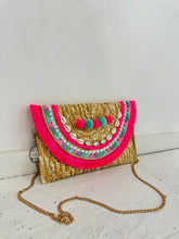 Colourful shell straw bag