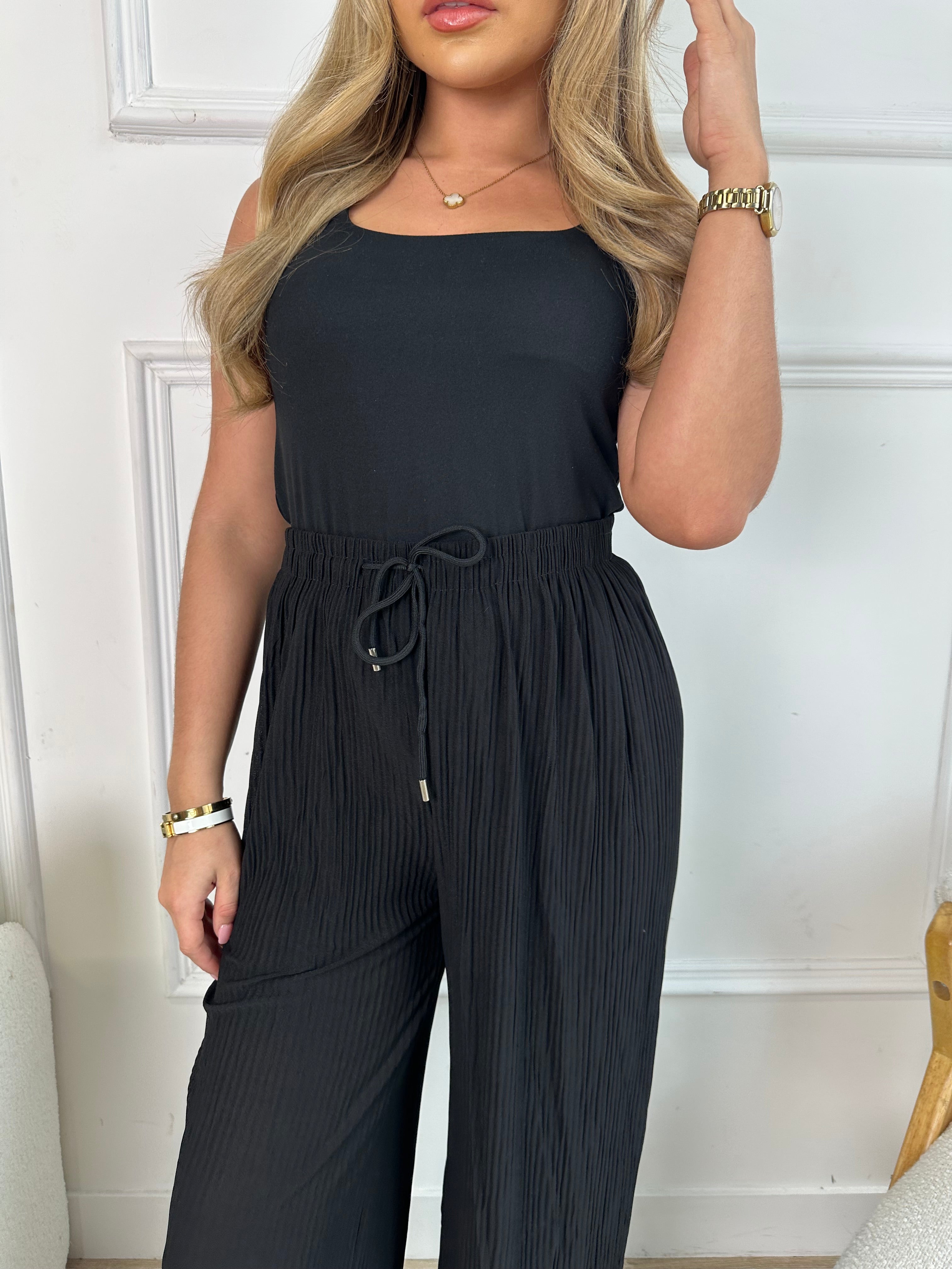 basic round bodysuit - black