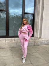 graffiti heart crop jogger set - pink