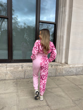 graffiti heart crop jogger set - pink