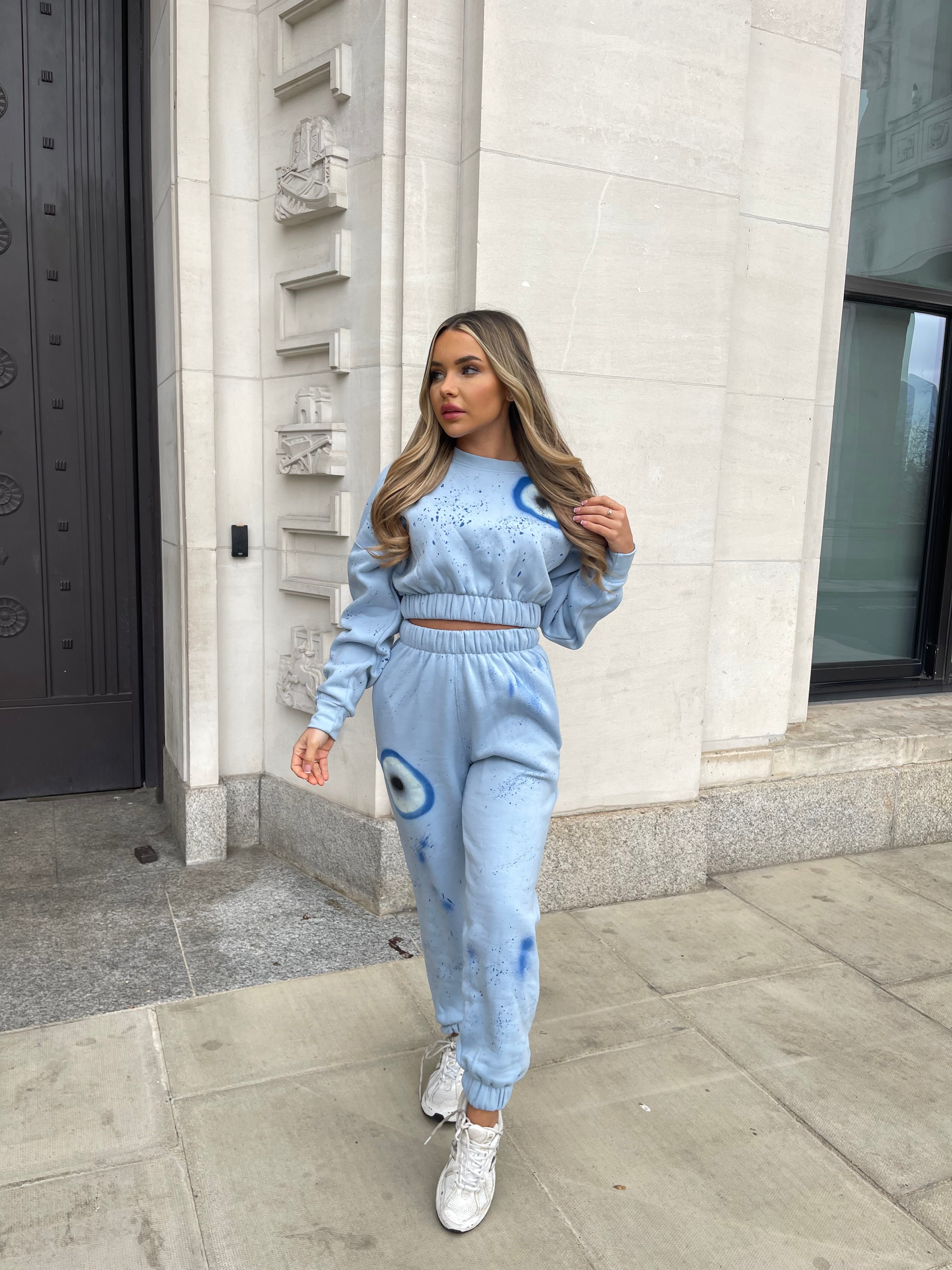 graffiti evil eye crop jogger set - blue